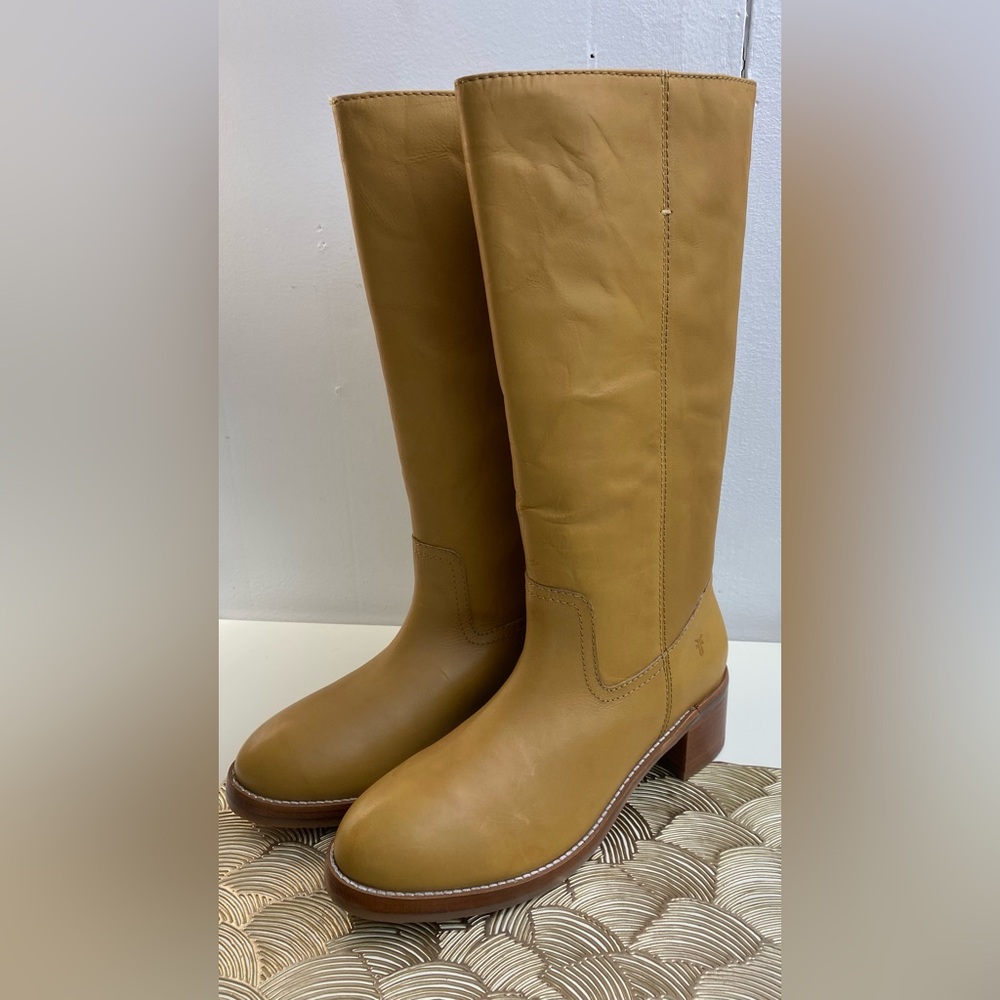 Frye Camryn Pull on Tall Tan Leather Heeled Boots NWT